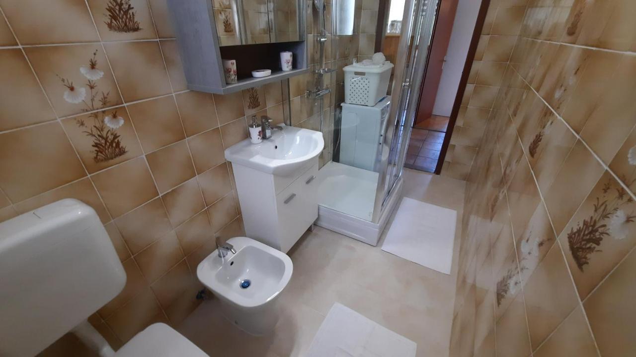 Apartma Bajc เซโชเล ภายนอก รูปภาพ